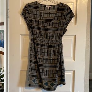 Liz Lange maternity blouse